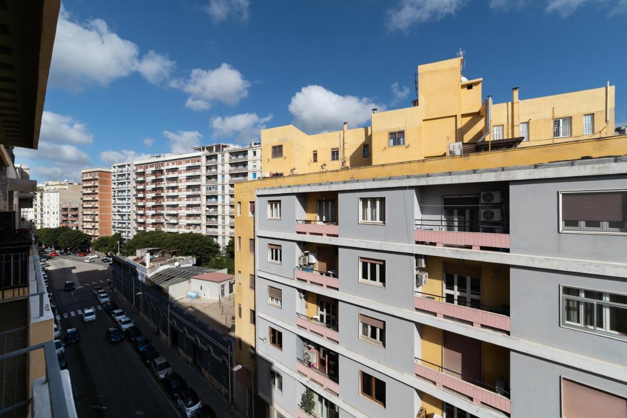 Budget Apartment Roma 70 Stazione Centrale Cagliari Dış mekan fotoğraf